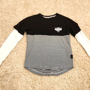 Tony Hawk Shirt size M 10/12